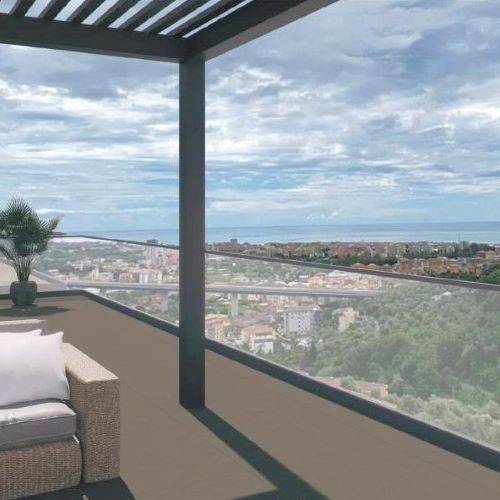 appartamento in vendita a Chiavari in zona Caperana