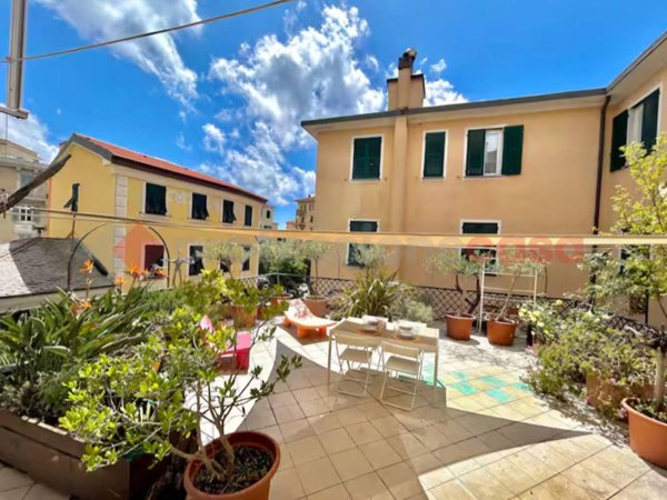appartamento in vendita a Chiavari in zona Entella