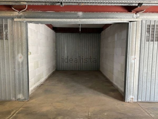 box auto in vendita a Chiavari in zona Entella