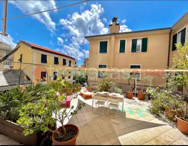 appartamento in vendita a Chiavari in zona Entella