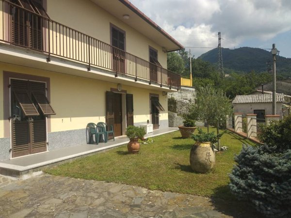 casa indipendente in vendita a Cicagna
