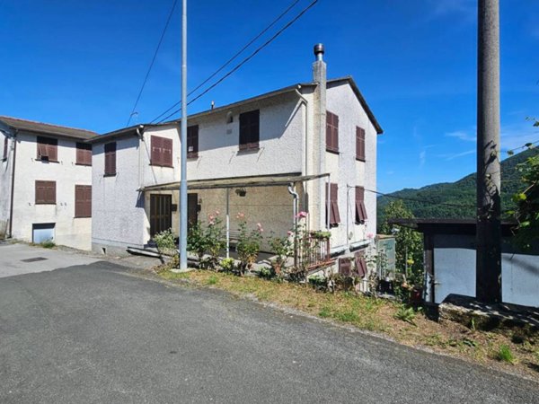 appartamento in vendita a Cicagna in zona Serra