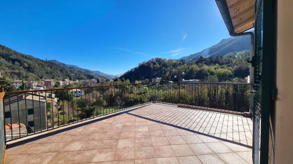 appartamento in vendita a Cicagna