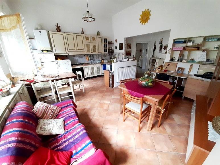 appartamento in vendita a Cicagna