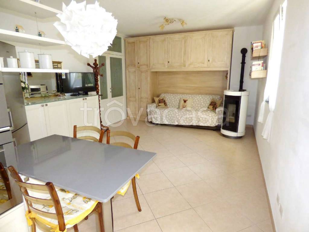 appartamento in vendita a Cicagna in zona Monleone