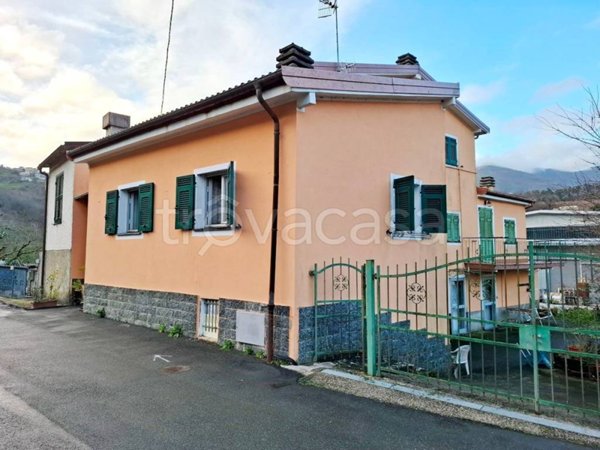 casa indipendente in vendita a Cicagna