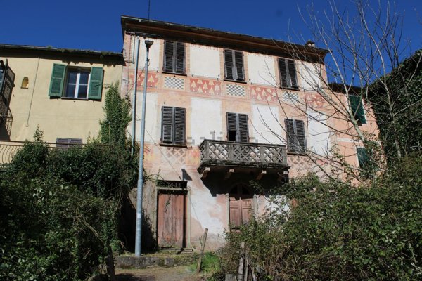 casa indipendente in vendita a Cicagna in zona Piane
