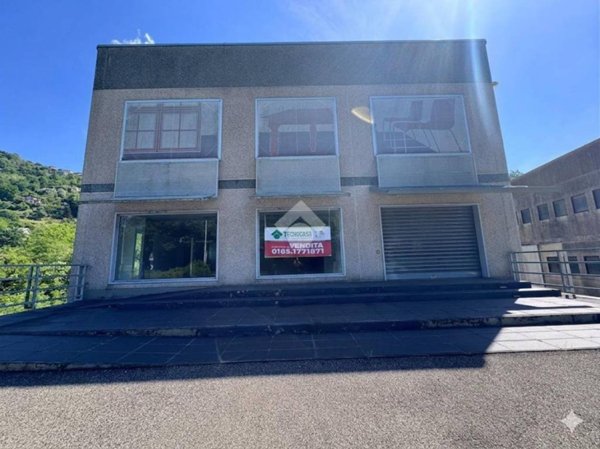 negozio in vendita a Cicagna