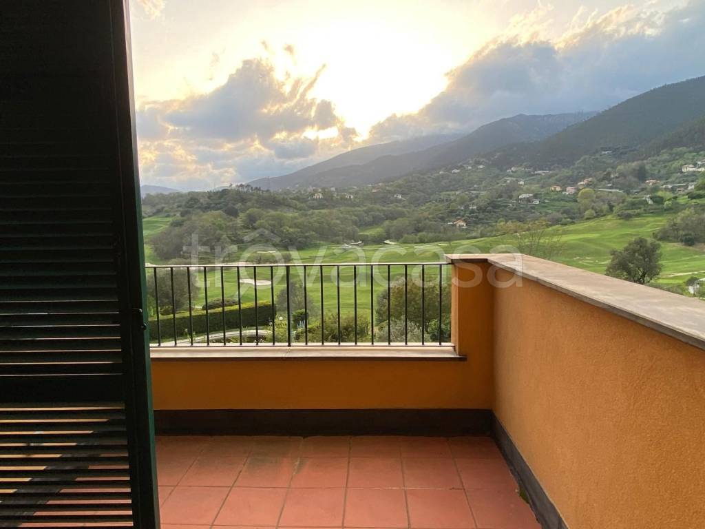 appartamento in vendita a Cogoleto