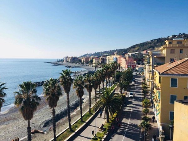appartamento in vendita a Cogoleto