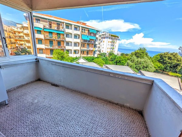 appartamento in vendita a Cogoleto