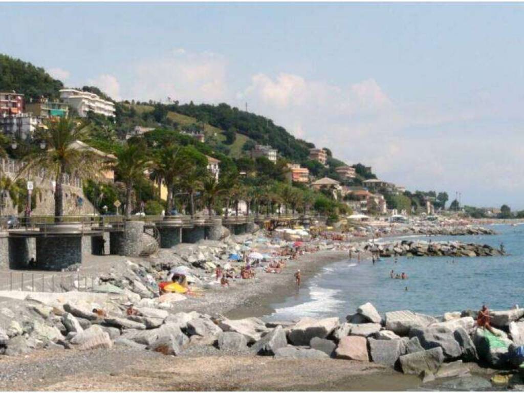 appartamento in vendita a Cogoleto