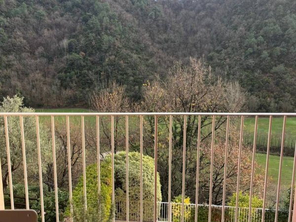 appartamento in vendita a Cogoleto in zona Lerca