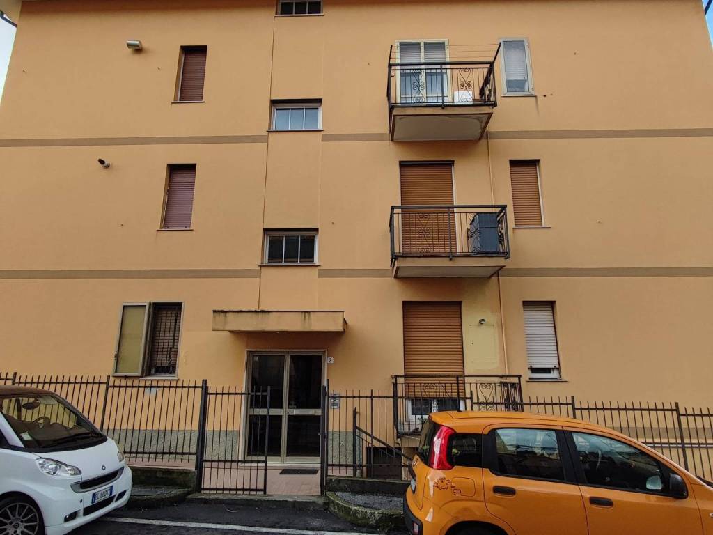 appartamento in vendita a Cogoleto in zona Sciarborasca