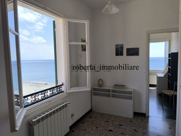 appartamento in vendita a Cogoleto