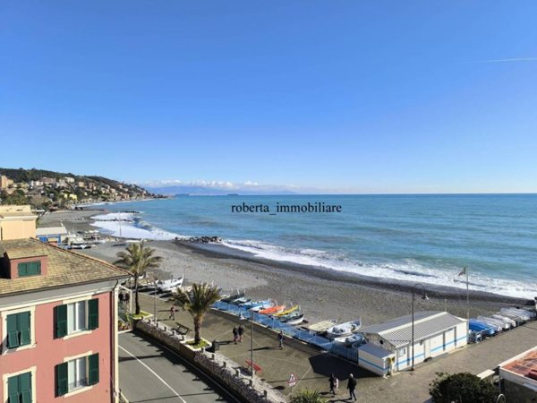 appartamento in vendita a Cogoleto