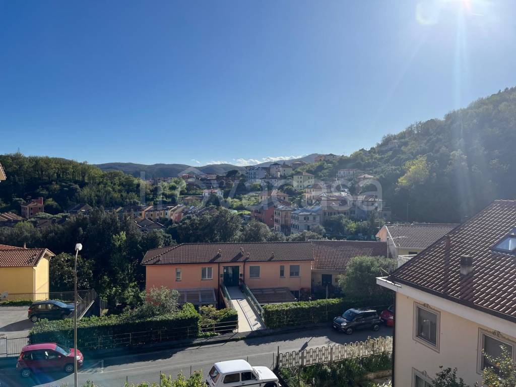 appartamento in vendita a Cogoleto in zona Sciarborasca