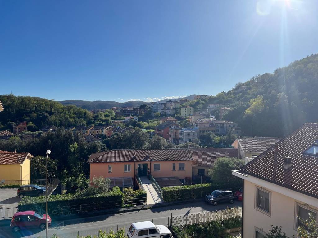 appartamento in vendita a Cogoleto in zona Sciarborasca