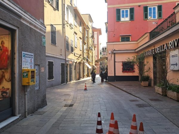 appartamento in vendita a Cogoleto in zona Pratozanino