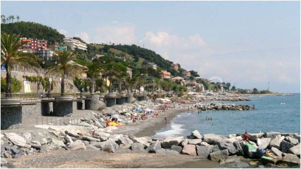 appartamento in vendita a Cogoleto