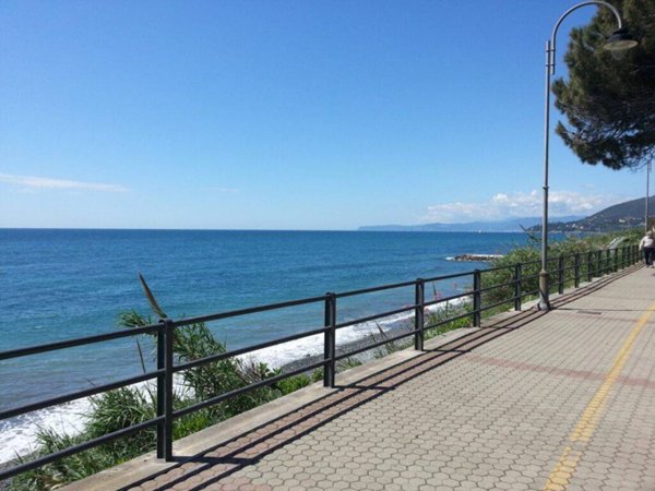 appartamento in vendita a Cogoleto