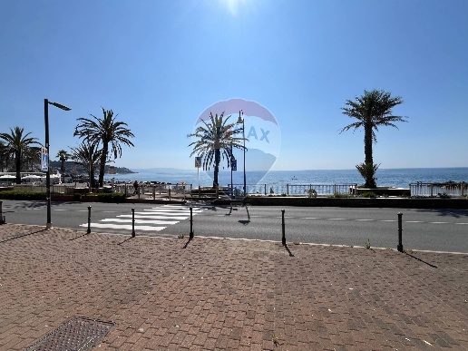 appartamento in vendita a Cogoleto