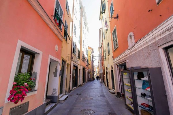 appartamento in vendita a Cogoleto