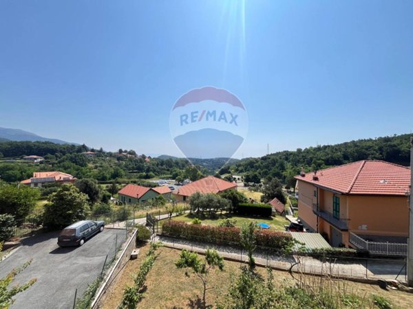 appartamento in vendita a Cogoleto in zona Sciarborasca