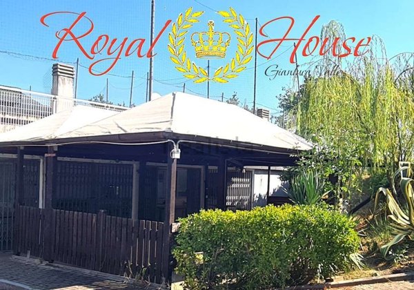 negozio in vendita a Cogoleto