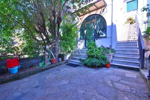 appartamento in vendita a Cogoleto
