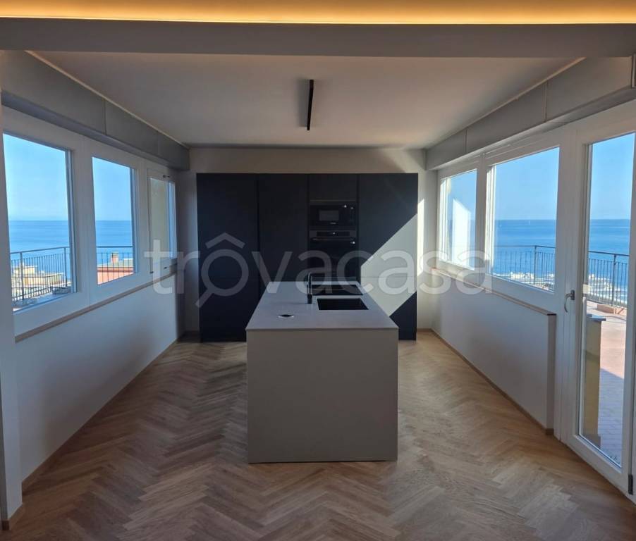 appartamento in vendita a Cogoleto