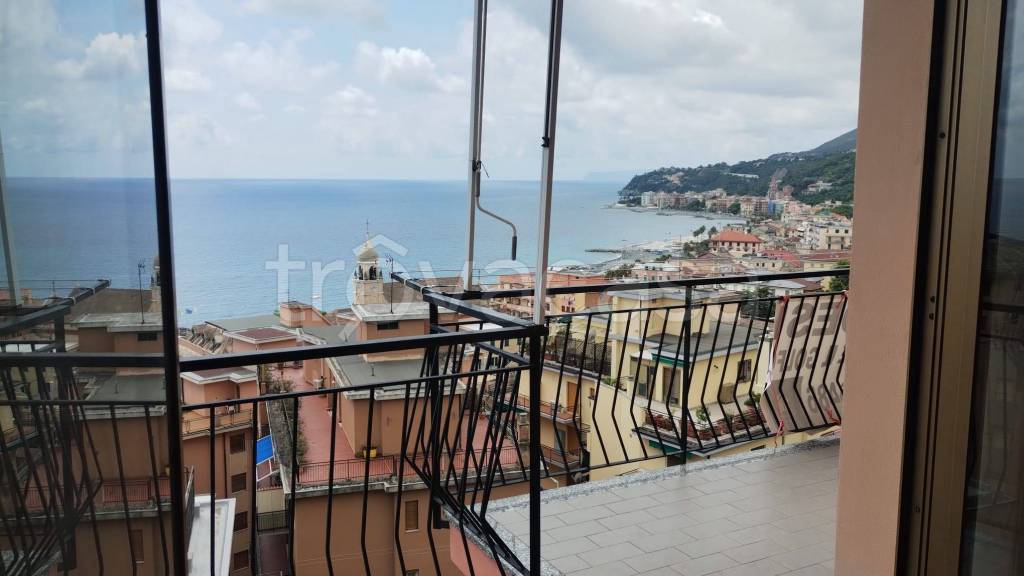 appartamento in vendita a Cogoleto