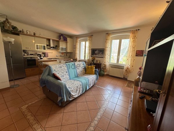 appartamento in vendita a Cogoleto in zona Lerca