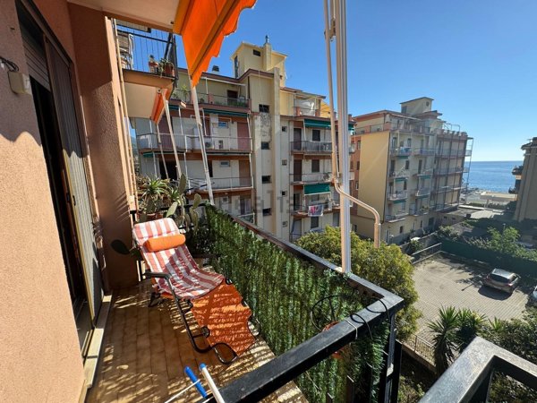 appartamento in vendita a Cogoleto