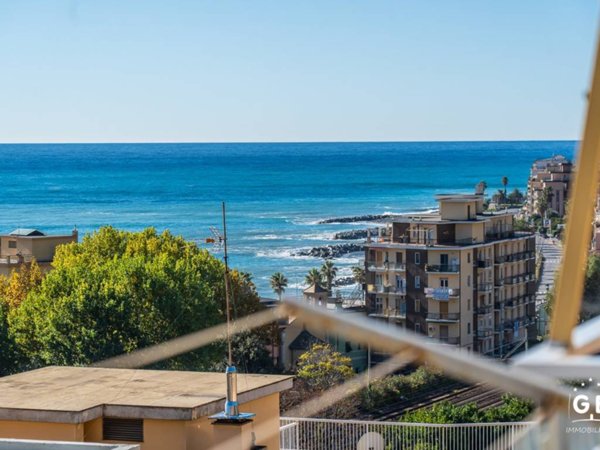 appartamento in vendita a Cogoleto