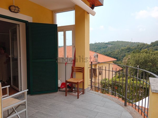 appartamento in vendita a Cogoleto in zona Sciarborasca