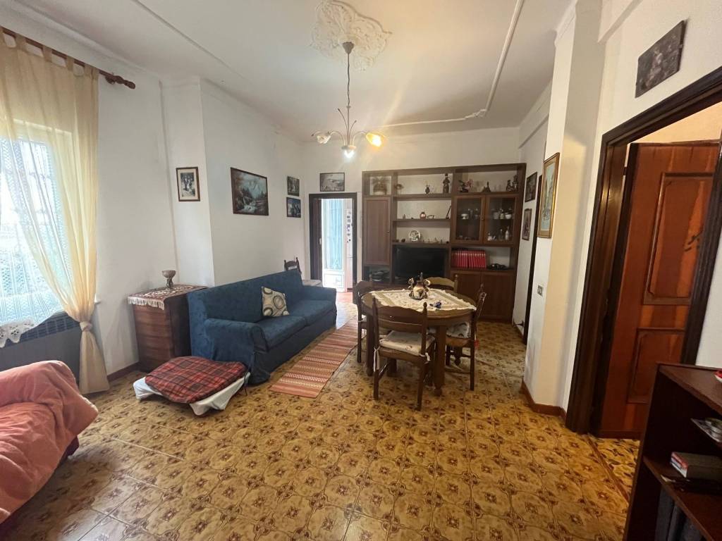 appartamento in vendita a Cogoleto