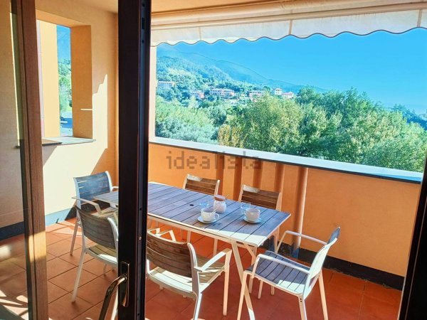 appartamento in vendita a Cogoleto in zona Lerca