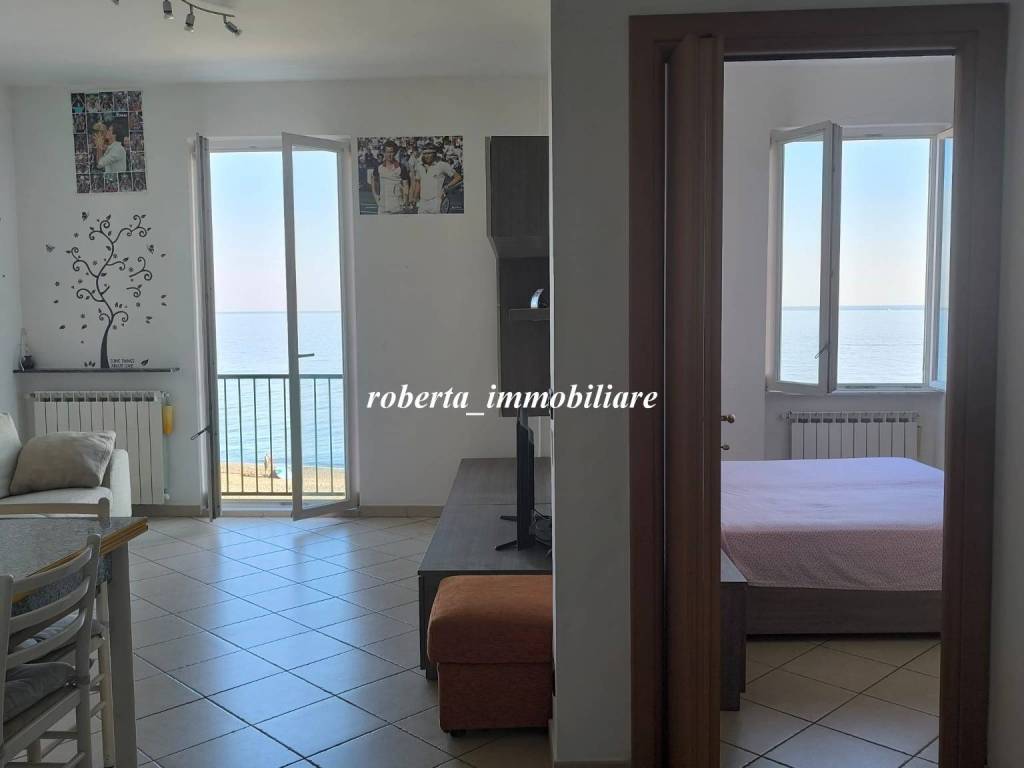 appartamento in vendita a Cogoleto