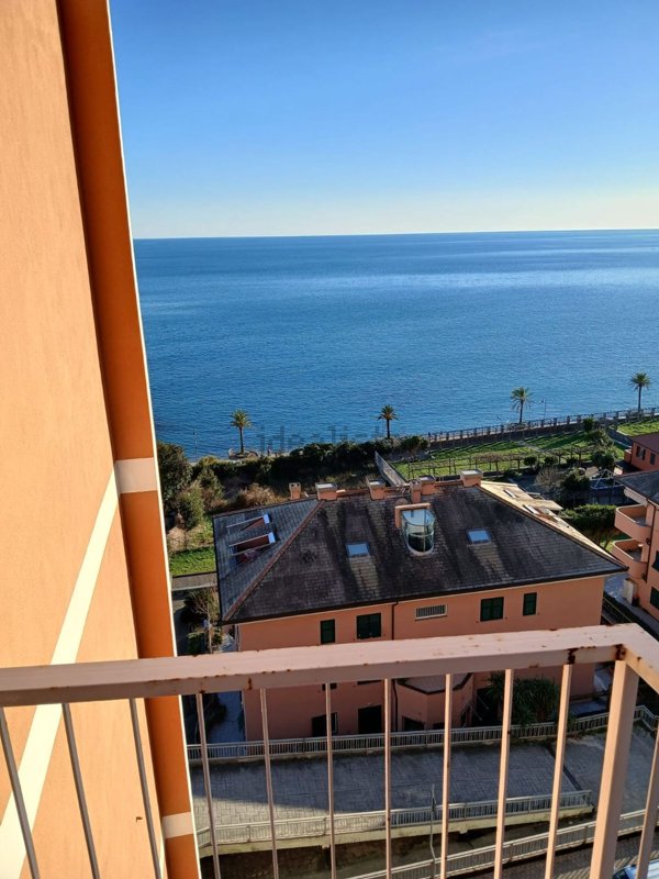 appartamento in vendita a Cogoleto