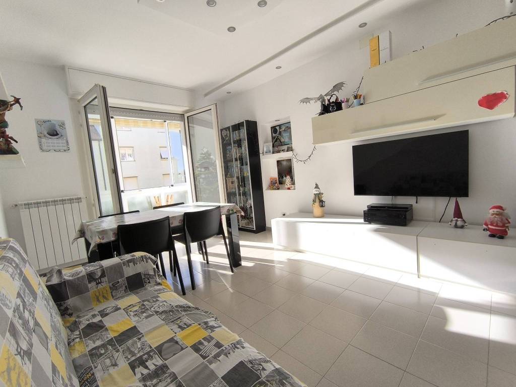 appartamento in vendita a Cogoleto