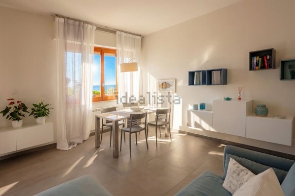 appartamento in vendita a Cogoleto