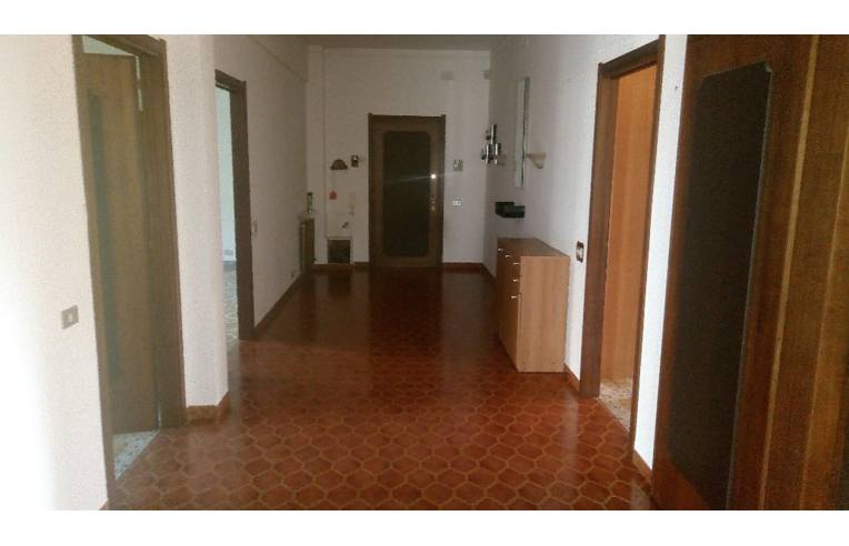 appartamento in vendita a Cogoleto in zona Sciarborasca