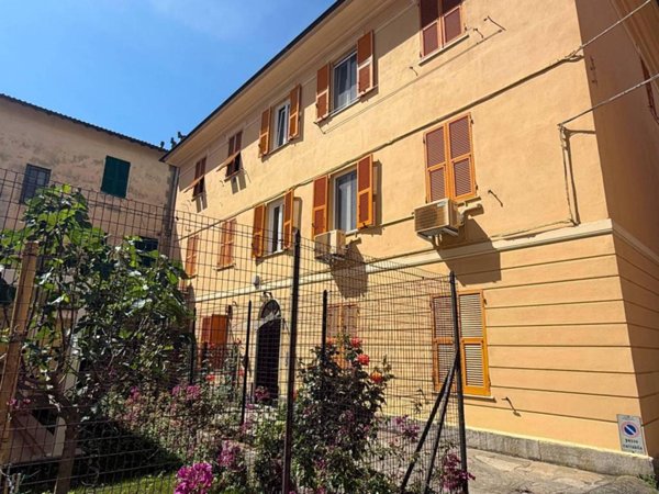 appartamento in vendita a Cogoleto