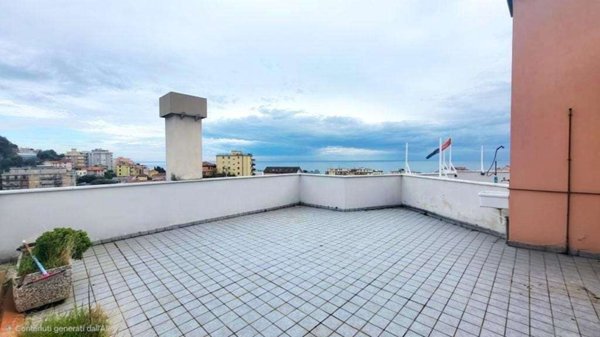 appartamento in vendita a Cogoleto in zona Pratozanino