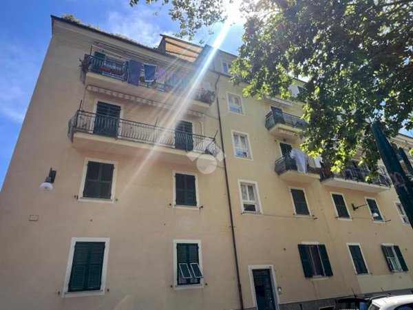appartamento in vendita a Cogoleto in zona Pratozanino