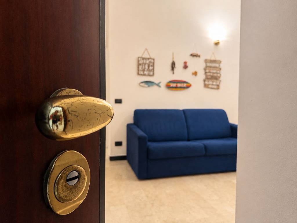 appartamento in vendita a Cogoleto in zona Pratozanino