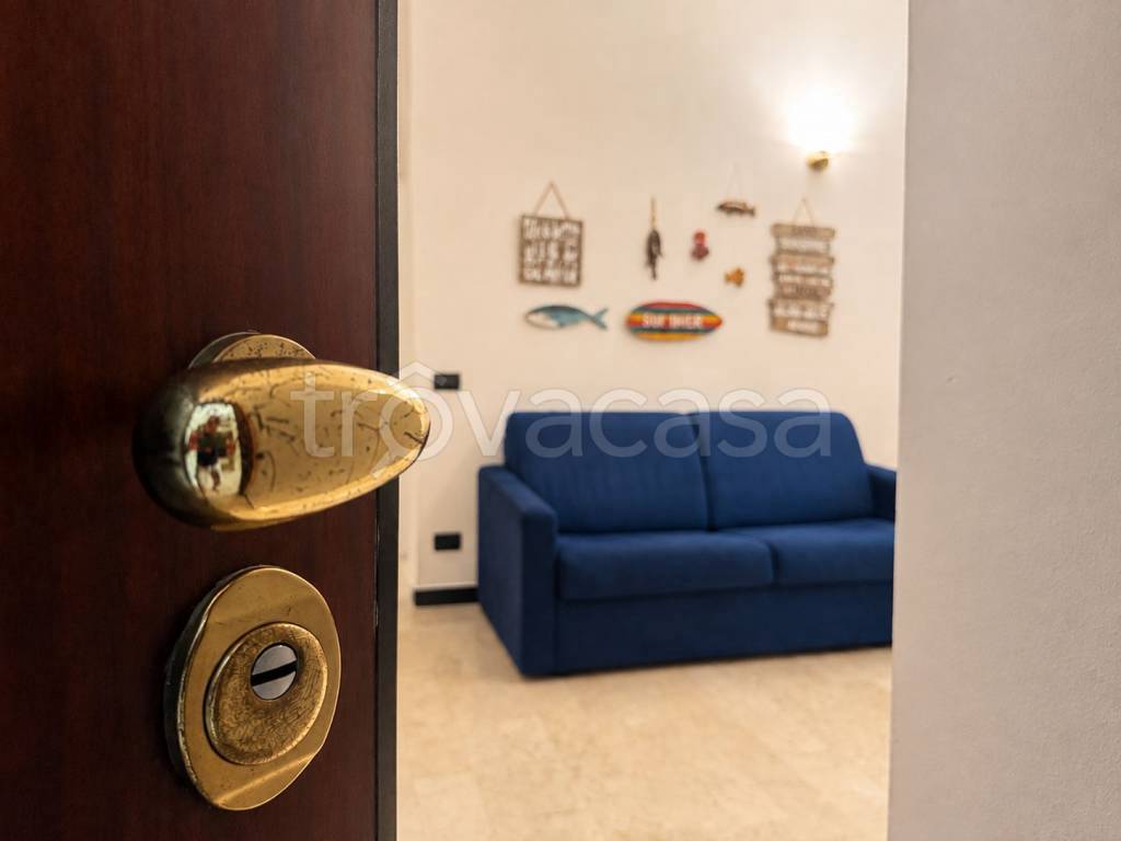 appartamento in vendita a Cogoleto in zona Pratozanino