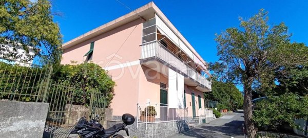 appartamento in vendita a Cogoleto in zona Pratozanino
