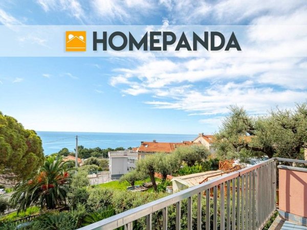 casa indipendente in vendita a Cogoleto in zona Pratozanino